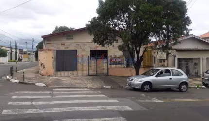 Casa com 3 quartos à venda na Rua Monsenhor Bruno Nardini, 38, Jardim Samambaia, Campinas, 109 m2 por R$ 320.000