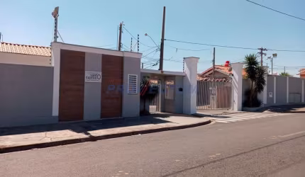 Casa em condomínio fechado com 2 quartos à venda na Rua Antônio Carlos Amaral, 3776, Residencial Cosmos, Campinas, 59 m2 por R$ 310.000