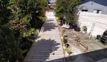 Casa com 3 quartos à venda na Rua Gregório Cristino de Paula, 44, Parque São Quirino, Campinas, 144 m2 por R$ 800.000