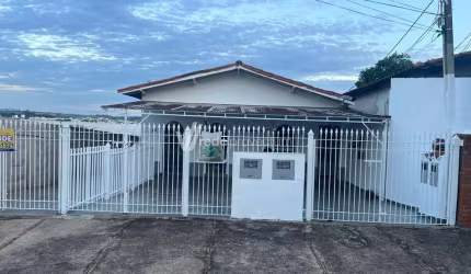 Casa com 3 quartos à venda na Rua Zenaide Segalio Gonçalves, 184, Jardim Nilópolis, Campinas, 185 m2 por R$ 350.000
