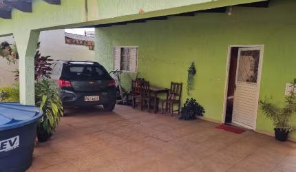 A&M IMOVEIS VENDE EXELENTE CASA NO CONDOMINIO MANSOES SOBRADINHO