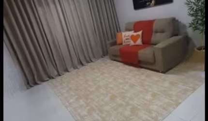 A&M IMOVEIS VENDE EXELENTE SOBRADO NO ARAPOANGAS OTIMA LOCALIZAÇAO
