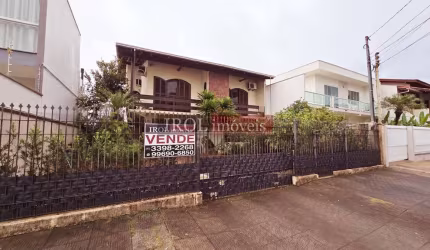 Casa Duplex em Dom Bosco, Itajaí/SC