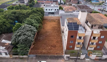 TERRENO CENTRAL EM CAMPO LARGO