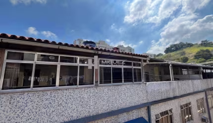 Casa triplex a venda com terraço em vila na Aristides Lobo