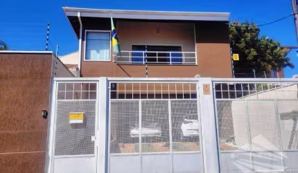 Sobrado à venda, 188 m² - Campos Elíseos - Taubaté/SP