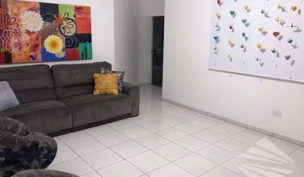 Casa com 3 dormitórios à venda, 232 m² - Campos Elíseos - Taubaté/SP