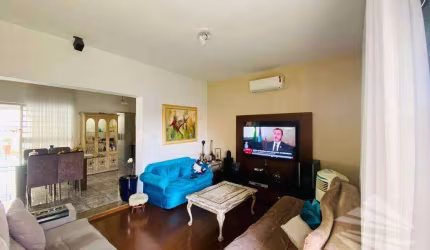 Casa com 4 dormitórios à venda, 190,97m² - Independência - Taubaté/SP