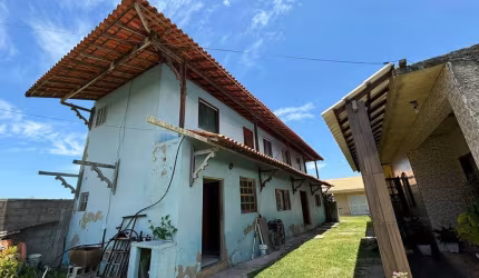 Casa a venda com 5 quartos sendo 3 ( Suites ) Praia Seca - Araruama RJ