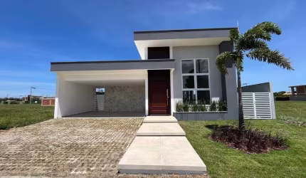 Casa Térra com 3 quartos no Condomínio Alphaville, Cabo Frio - RJ