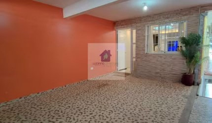 Casa à venda em Jardim Adelfiori - Caieiras com 3 dormitórios e 1 suíte por R$750.000