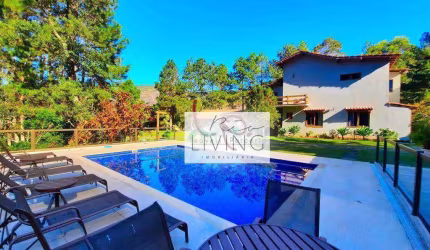 Casa com 5 dormitórios à venda, 510 m² por R$ 3.400.000,00 - Araras - Petrópolis/RJ
