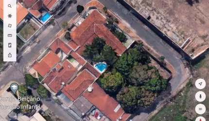 Casa à venda no bairro Jardim Petrópolis