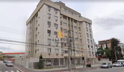 Apartamento à venda no bairro Floresta - São José/SC
