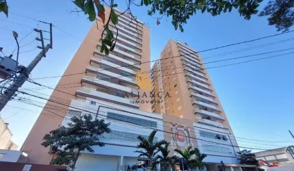 Apartamento à venda no bairro Barreiros - São José/SC