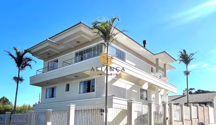 Casa à venda no bairro Centro - São José/SC
