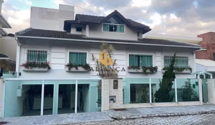 Casa em Ponta de Baixo, São José/SC