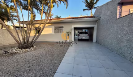 Casa à venda no bairro Jardim Cidade de Florianópolis - São José/SC