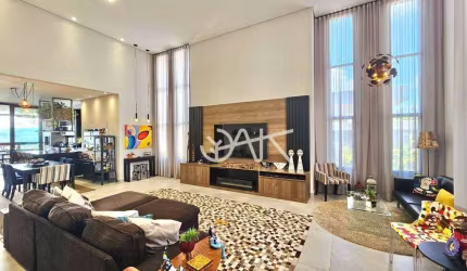 Casa com 3 dormitórios à venda, 227 m² por R$ 2.850.000,00 - Condomínio Residencial Alphaville I - São José dos Campos/SP
