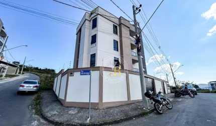 Cobertura com 3 dormitórios à venda, 72 m² por R$ 420.000,00 - Cerâmica - Juiz de Fora/MG