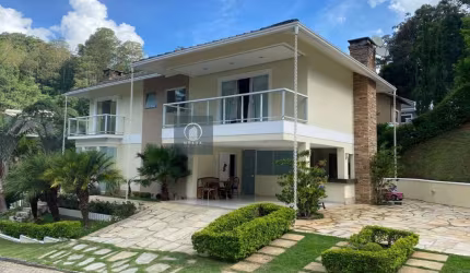 Casa Alto Padrão para Venda em Quebra Frascos Teresópolis-RJ