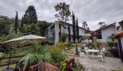 Casa Alto Padrão para Venda em Golfe Teresópolis-RJ
