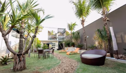 Casa de alto padrão &#224; venda com 6 quartos, sendo todos suítes, 10 banheiros e piscina, no Condomínio Colinas do Piracicaba