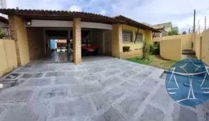 Casa com 3 quartos à venda na Rua Antônio Barateiro Sobrinho, 306, Lagoa Nova, Natal por R$ 750.000
