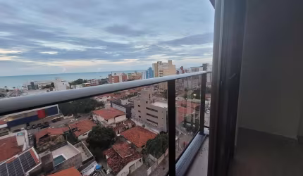 Flat para Venda em João Pessoa, Manaíra, 3 dormitórios, 1 suíte, 2 banheiros, 1 vaga