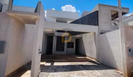 Casa Alto Padrão no Jd. Gisele