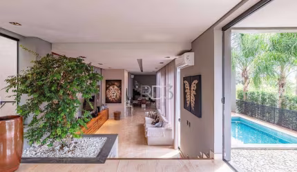 Sobrado com 3 dormitórios à venda, 229 m² por R$ 2.400.000,00 - Condomínio Royal Forest - Londrina/PR
