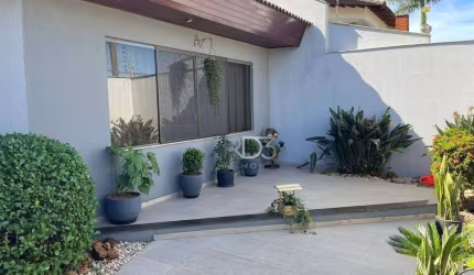 Casa com 5 dormitórios à venda, 450 m² por R$ 1.600.000,00 - Mediterrâneo - Londrina/PR