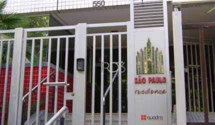 Apartamento com 1 dormitório para alugar, 46 m² por R$ 2.050,00/mês - Centro - Londrina/PR