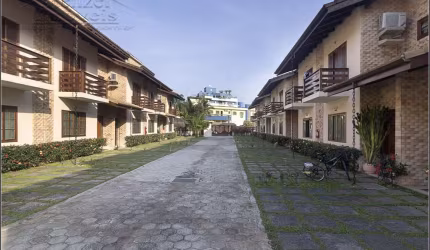 Casa em Village com 3 Quartos, 130m² por R$ 1.000.000 - Maitinga - Bertioga/SP