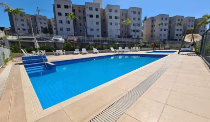 APARTAMENTO COM PISO EM PORCELANATO E PLANEJADOS NA COZINHA EM NOVA IGUAÇU