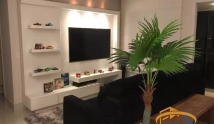 Apartamento 2 suítes, decorado, lazer completo, 2 vagas de garagem, Alphaville.