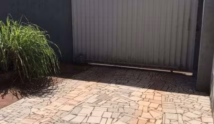 Casa à venda 3 Quartos, 1 Suite, 3 Vagas, 360M², Jardim Costa Verde, Várzea Grande - MT