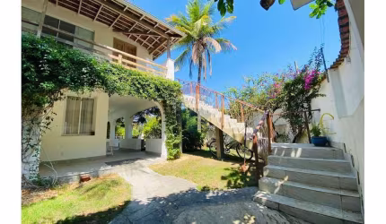 Mansão de Luxo em Jacarepaguá: Conforto &amp; Charme