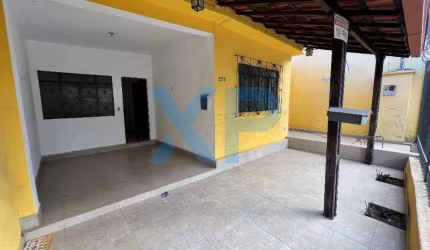 CASA RESIDENCIAL A VENDA NO BAIRRO INTERLAGOS EM DIVINÓPOLIS-MG