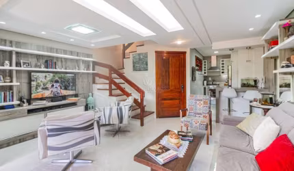 Casa em condomínio fechado com 3 quartos à venda na Avenida Wenceslau Escobar, 3714, Tristeza, Porto Alegre por R$ 750.000