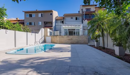 Casa com 4 quartos à venda na Rua Lloyd de Andrade Polidoro, 60, Ipanema, Porto Alegre por R$ 1.250.000