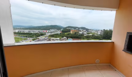 Apartamento em ótima localização no bairro Real Parque, com 3 dormitórios, suíte, sacada com churrasqueira com linda vista.