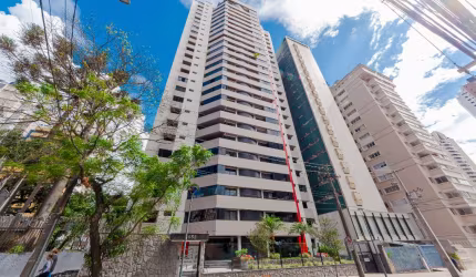 Apartamento com 153m² útil no Centro