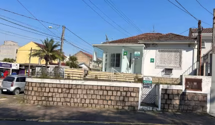 Casa comercial para alugar no Centro, Canoas  por R$ 3.650