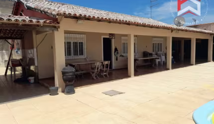 Casa para Venda, Boqueirão, 2 dormitórios, 1 suíte, 2 banheiros