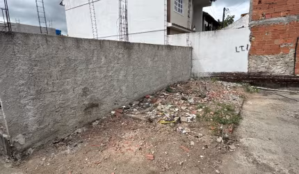 Vendo terreno em padre Miguel