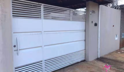 Casa com 2 dormitórios à venda, 79 m² por R$ 300.000,00 - Jardim Residencial Cambuhy - Leme/SP