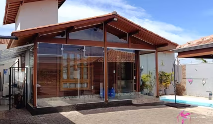 Casa com 3 dormitórios à venda, 230 m² por R$ 700.000,00 - Parque Alto das Palmeiras - Leme/SP