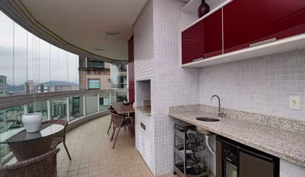 Apartamento de Alto Padrão na Vila Rica, Santos - 3 Suítes, 160 m², Porteira Fechada
