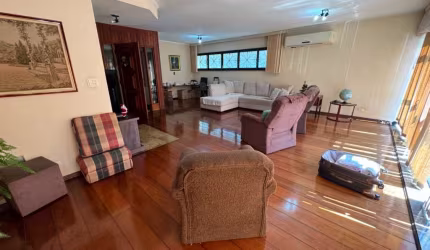 Apartamento de 04 dormitórios